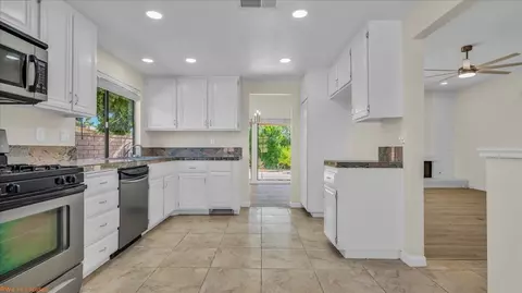 44721 Monaco Cir, Palm Desert, CA 92260