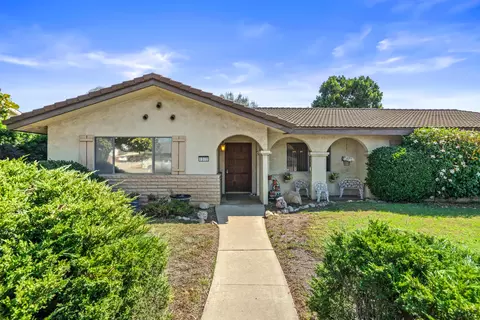 1372 N San Antonio Ave, Upland, CA 91786 photo 2