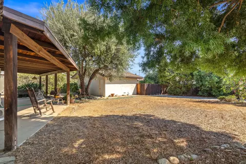 1372 N San Antonio Ave, Upland, CA 91786 photo 22
