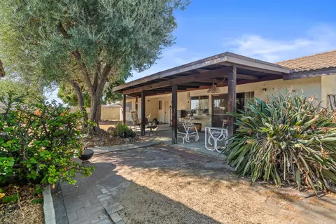 1372 N San Antonio Ave, Upland, CA 91786 photo 19