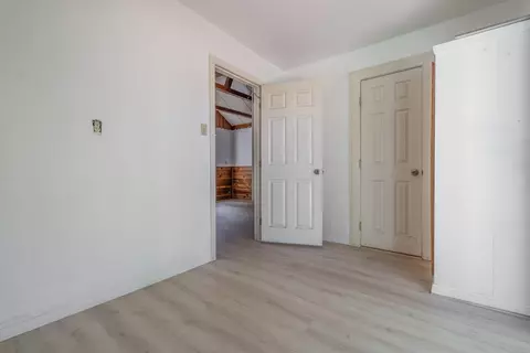 Bedroom - 991 Cameron Dr, Big Bear Lake, CA 92315 photo 3 of 4