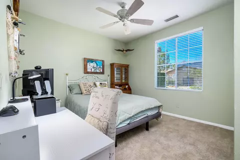 Bedroom - 60246 Sweetshade Ln, La Quinta, CA 92253 photo 3 of 4