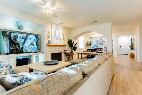 Living - 84343 Onda Dr, Indio, CA 92203 photo 1 of 5