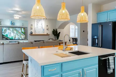 Kitchen - 84343 Onda Dr, Indio, CA 92203 photo 3 of 5