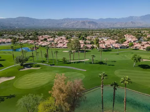 42577 Saladin Dr, Palm Desert, CA 92211
