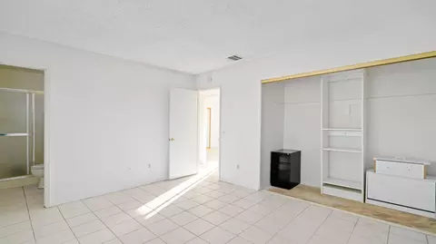 Bedroom - 5530 Chia Ave, Twentynine Palms, CA 92277 photo 5 of 8