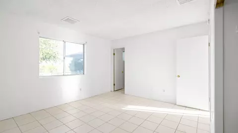 Bedroom - 5530 Chia Ave, Twentynine Palms, CA 92277 photo 4 of 8