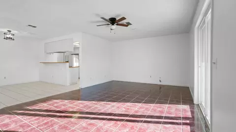 Living - 5530 Chia Ave, Twentynine Palms, CA 92277 photo 4 of 7