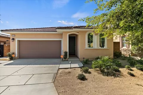 73481 Travers St, Palm Desert, CA 92211