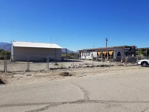 3351 Cal Ave, Salton Sea Beach, CA 92274