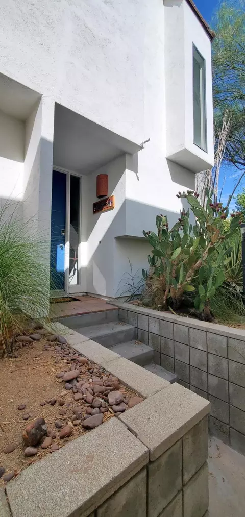 48846 Desert Flower Dr, Palm Desert, CA 92260