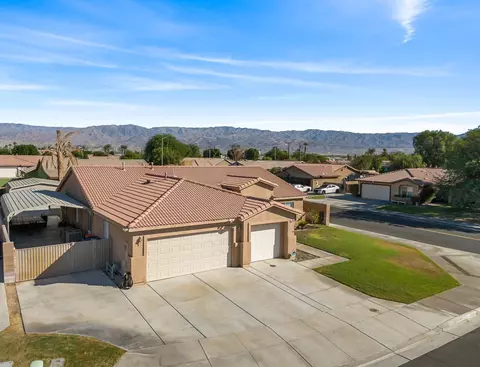 View/Area - 83460 Mantica Ct, Indio, CA 92201 photo 1 of 6