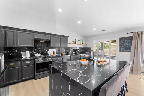 Kitchen - 83460 Mantica Ct, Indio, CA 92201 photo 3 of 5
