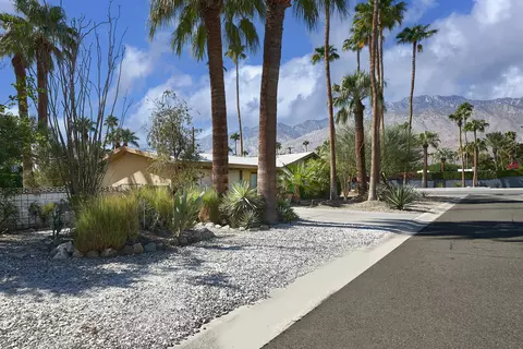 298 N Farrell Dr, Palm Springs, CA 92262