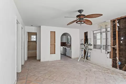 Living - 9936 Fobes Rd, Morongo Valley, CA 92256 photo 3 of 3