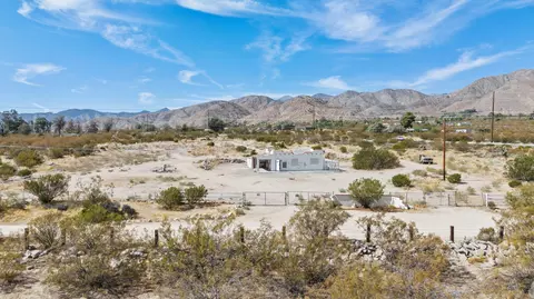 View/Area - 9936 Fobes Rd, Morongo Valley, CA 92256 photo 6 of 13
