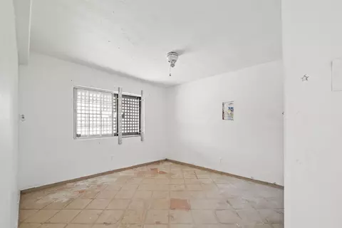 Bedroom - 9936 Fobes Rd, Morongo Valley, CA 92256 photo 1 of 3