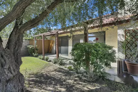 Exterior - 79040 Bermuda Dunes Dr, Bermuda Dunes, CA 92203 photo 5 of 9