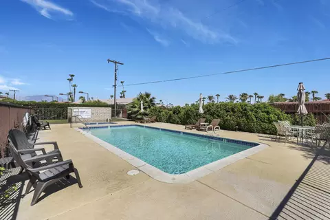 Exterior - 79040 Bermuda Dunes Dr, Bermuda Dunes, CA 92203 photo 2 of 9
