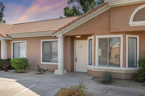 40920 Breezy Pass Rd, Palm Desert, CA 92211
