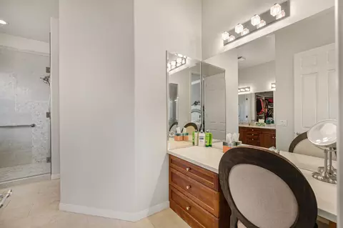 Bath - 39608 Corte Chimborazo, Indio, CA 92203 photo 2 of 4