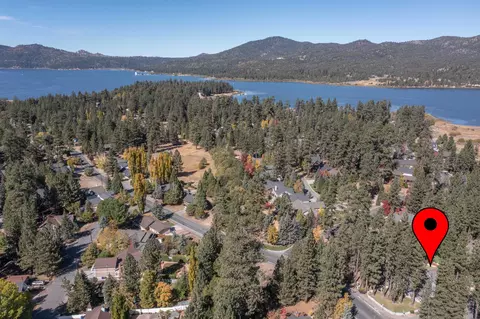 View/Area - 210 Pinecrest Dr, Big Bear Lake, CA 92315 photo 2 of 6