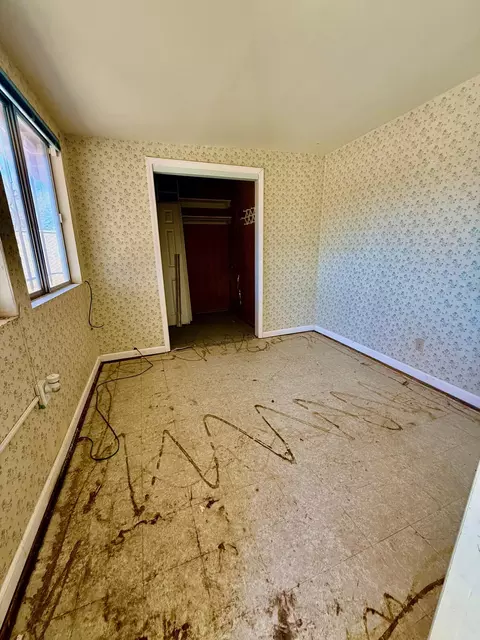 Bedroom - 7990 Redden Ln, Yucca Valley, CA 92284 photo 2 of 2
