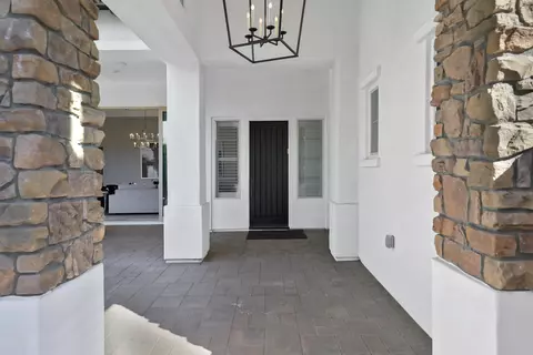 81680 Man-o-war Ct, La Quinta, CA 92253 photo 4