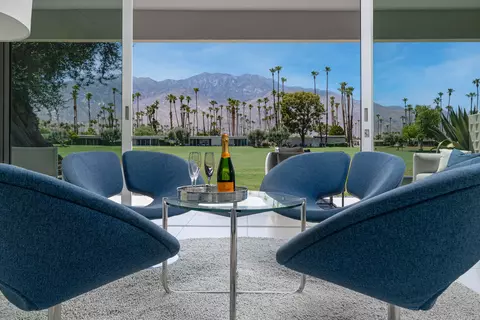 30 Lakeview Cir, Palm Springs, CA 92264