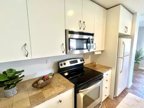 72534 Edgehill Dr, Palm Desert, CA 92260