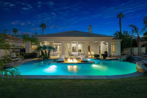 81320 Golf View Dr, La Quinta, CA 92253