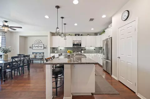 42914 Tomayo St, Indio, CA 92203 photo 9