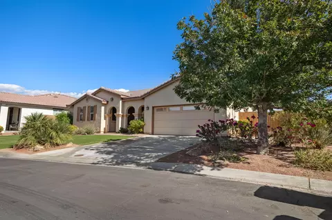 42914 Tomayo St, Indio, CA 92203 photo 3