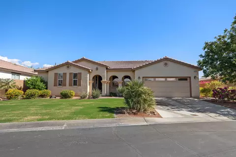 42914 Tomayo St, Indio, CA 92203 photo 2