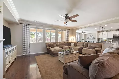 42914 Tomayo St, Indio, CA 92203 photo 8