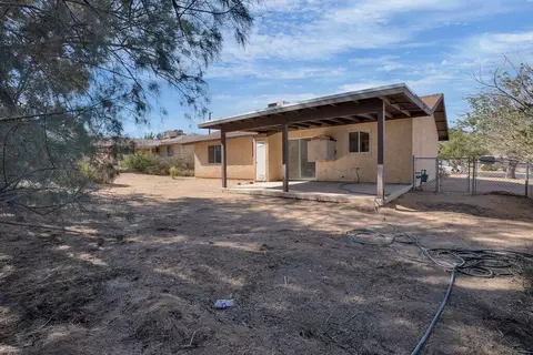 7349 Goleta Ave, Yucca Valley, CA 92284 photo 14