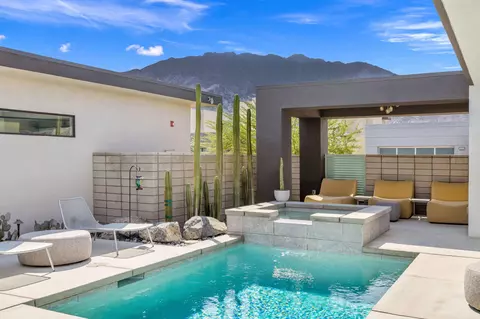 3608 Ambassador Dr, Palm Springs, CA 92262