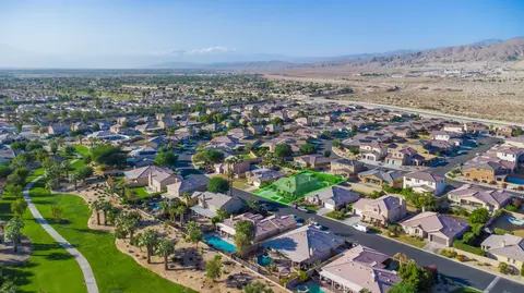 82182 Padova Dr, Indio, CA 92203 photo 3