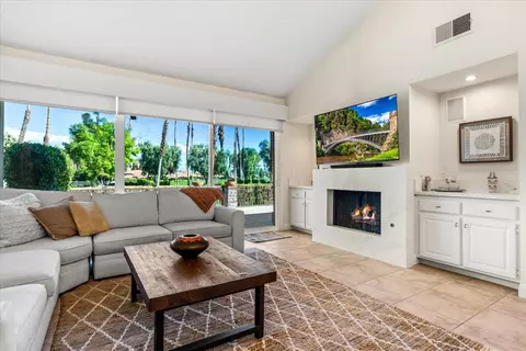 206 Seville Cir, Palm Desert, CA 92260
