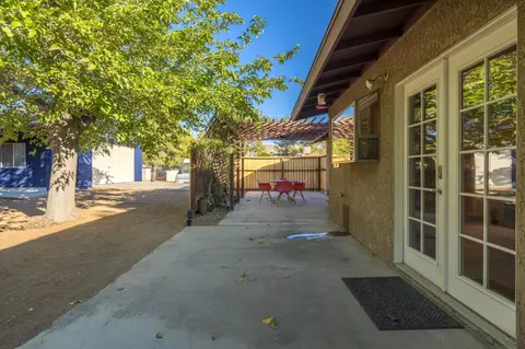 Exterior - 7776 Fox Trl, Yucca Valley, CA 92284 photo 8 of 13