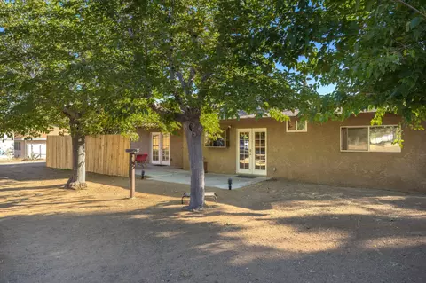 Exterior - 7776 Fox Trl, Yucca Valley, CA 92284 photo 11 of 13