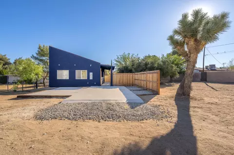 Exterior - 7776 Fox Trl, Yucca Valley, CA 92284 photo 3 of 13