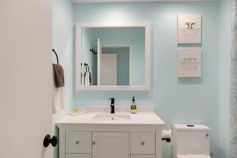 Bath - 359 Desert Falls Dr E, Palm Desert, CA 92211 photo 4 of 5