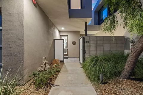 2831 S Palm Canyon Dr, Palm Springs, CA 92264