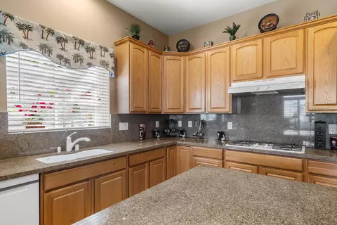 Kitchen - 80406 Portobello Dr, Indio, CA 92201 photo 5 of 5