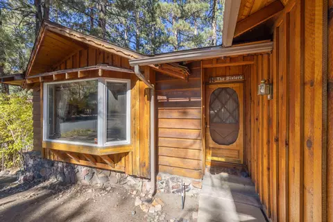 Exterior - 39088 Robin Rd, Big Bear Lake, CA 92315 photo 2 of 6