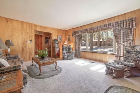 Living - 39088 Robin Rd, Big Bear Lake, CA 92315 photo 1 of 2