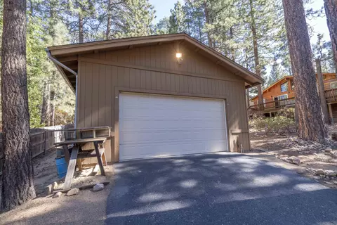 Exterior - 39088 Robin Rd, Big Bear Lake, CA 92315 photo 6 of 6