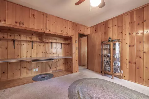 Bedroom - 39088 Robin Rd, Big Bear Lake, CA 92315 photo 8 of 8