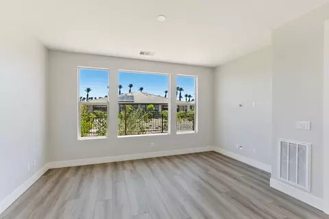 Living - 51600 Sidewinder Dr, Indio, CA 92201 photo 6 of 6